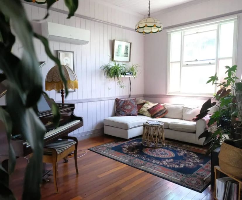 Room for Rent in Dutton Park, Brisbane 290, Furni...