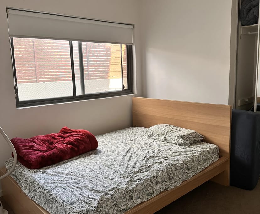 $300, Flatshare, 2 bathrooms, Toongabbie NSW 2146