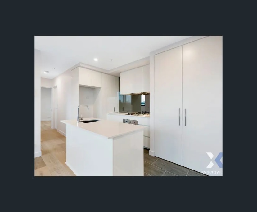 Unfurnished room in a flatshare
