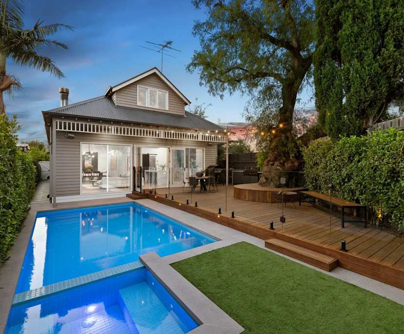 propertyImage