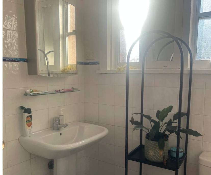 $578, Share-house, 3 bathrooms, Bondi Beach NSW 2026