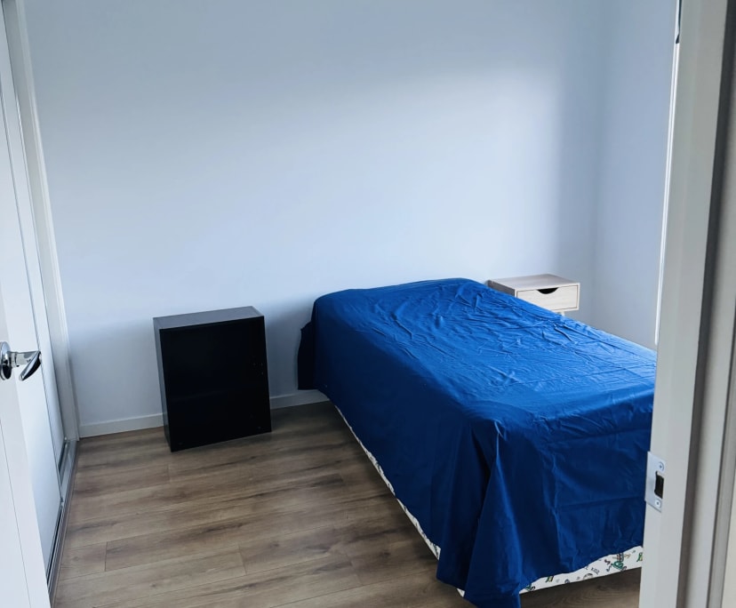 Room in a share house