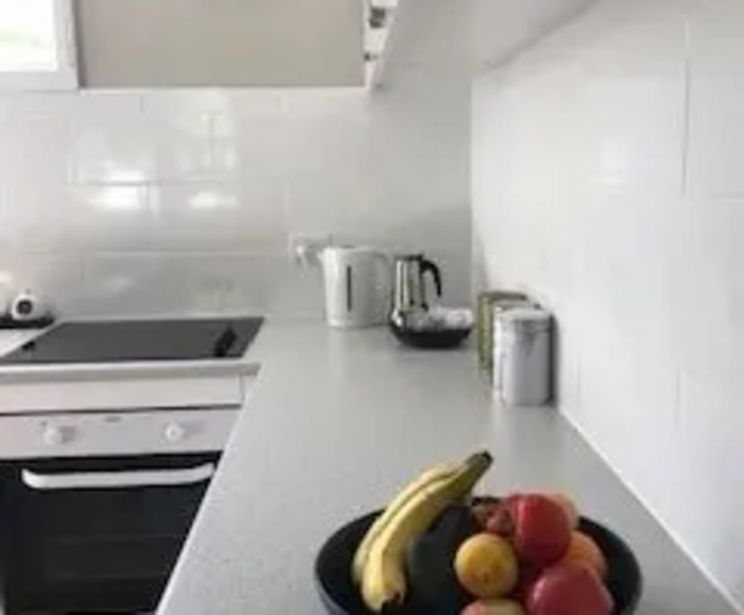 $420, Whole-property, 1 bathroom, Mount Eliza VIC 3930