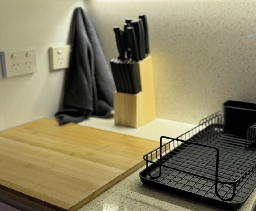 $470, Flatshare, 2 bathrooms, Dee Why NSW 2099