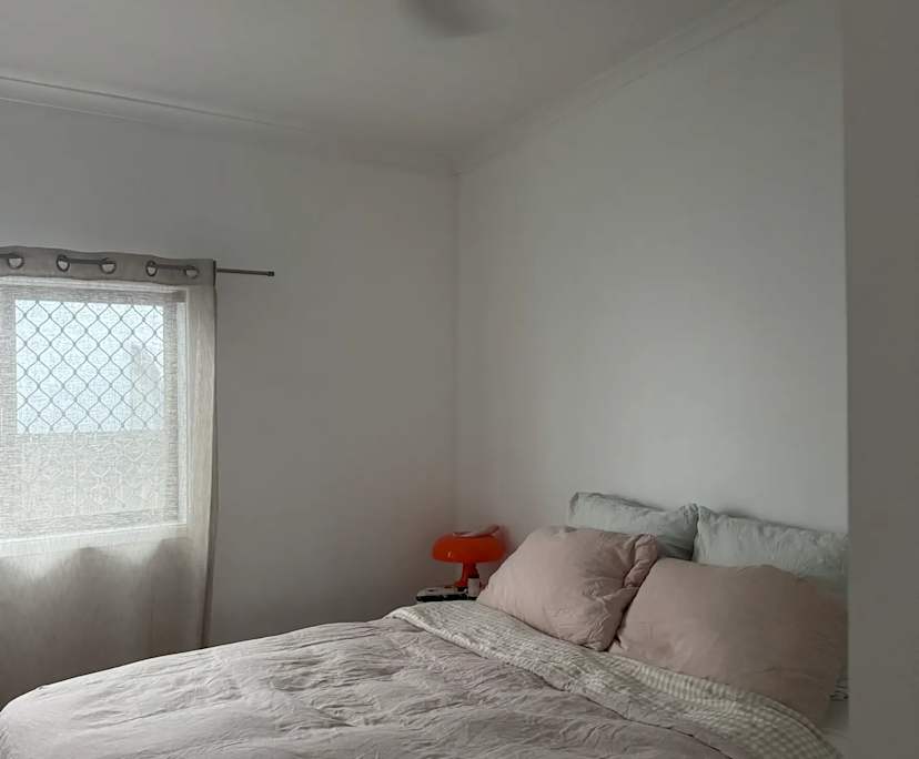 $350, Share-house, 3 bathrooms, Mermaid Beach QLD 4218