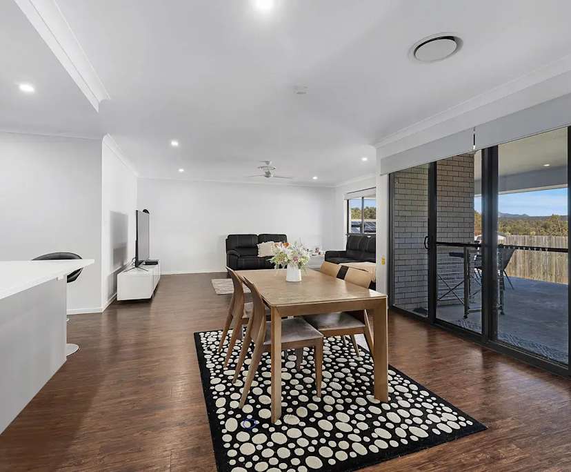 $400, Share-house, 4 bathrooms, South Ripley QLD 4306