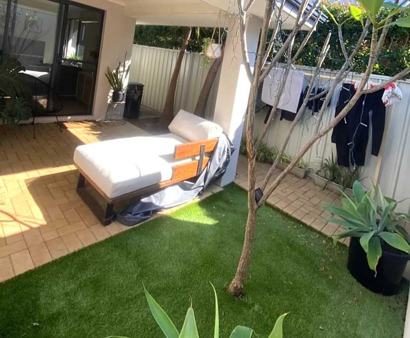 $300, Flatshare, 3 bathrooms, Coogee WA 6166