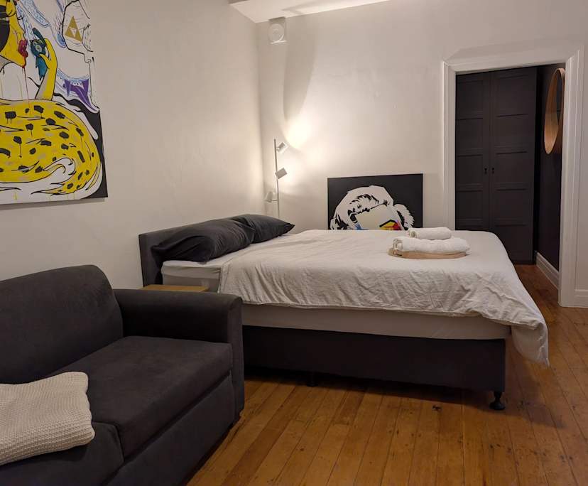 Furnished room studio flat for rent