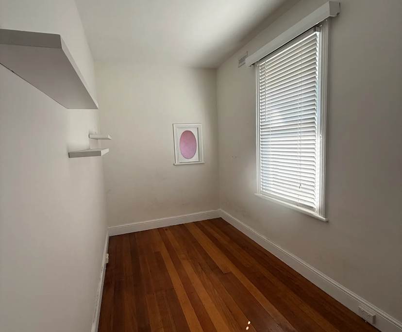 Unfurnished room in a share house
