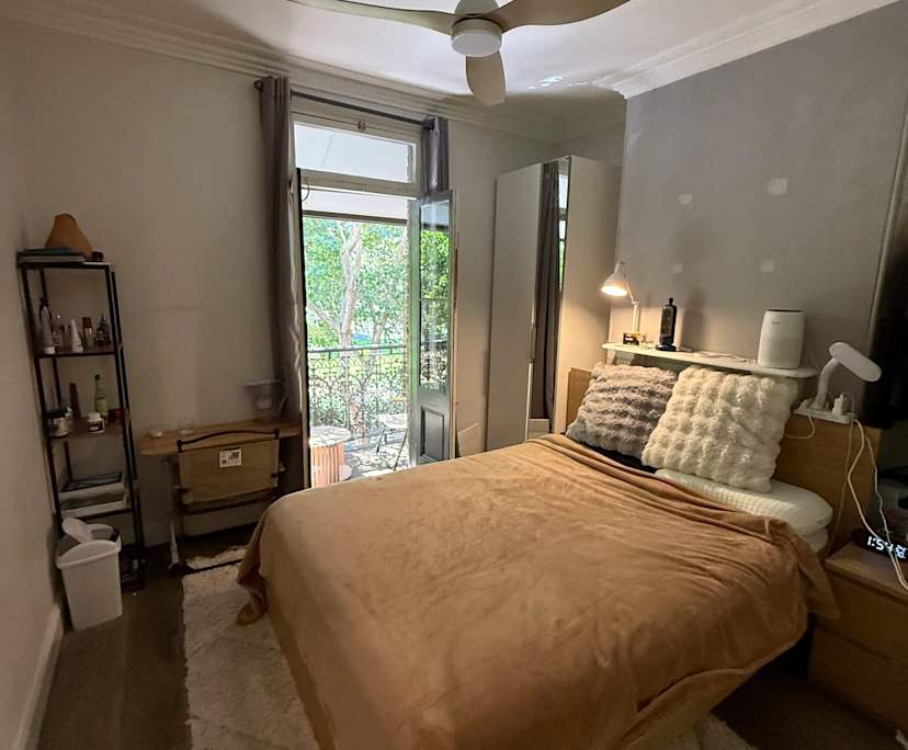 Furnished room with own bathroom