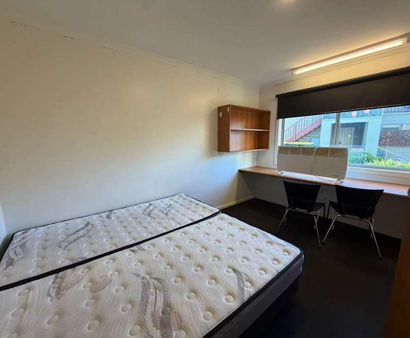 Whole property with 2 rooms for rent