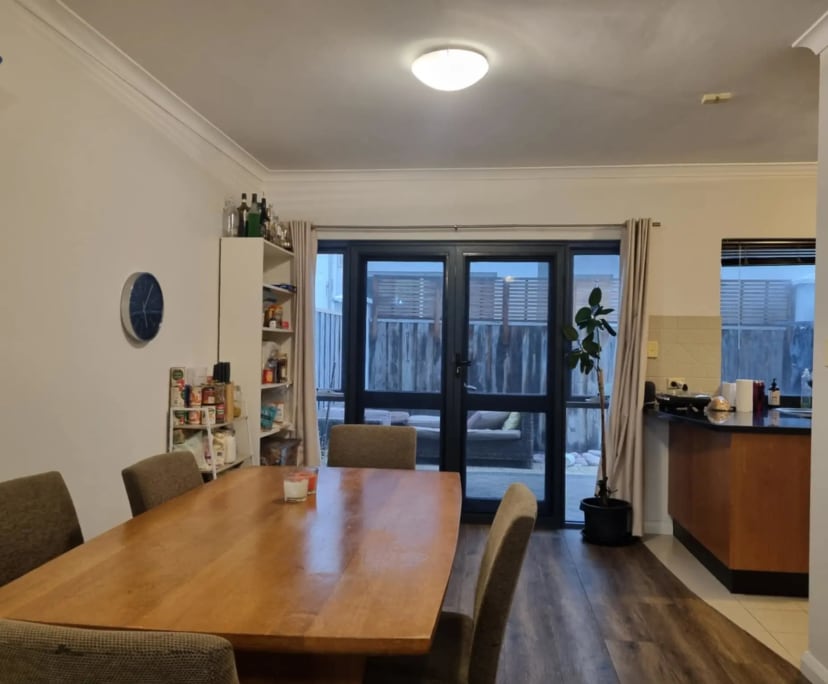 Unfurnished room in a share house