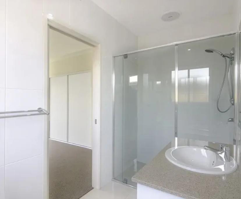 $325, Share-house, 3 bathrooms, Palmwoods QLD 4555