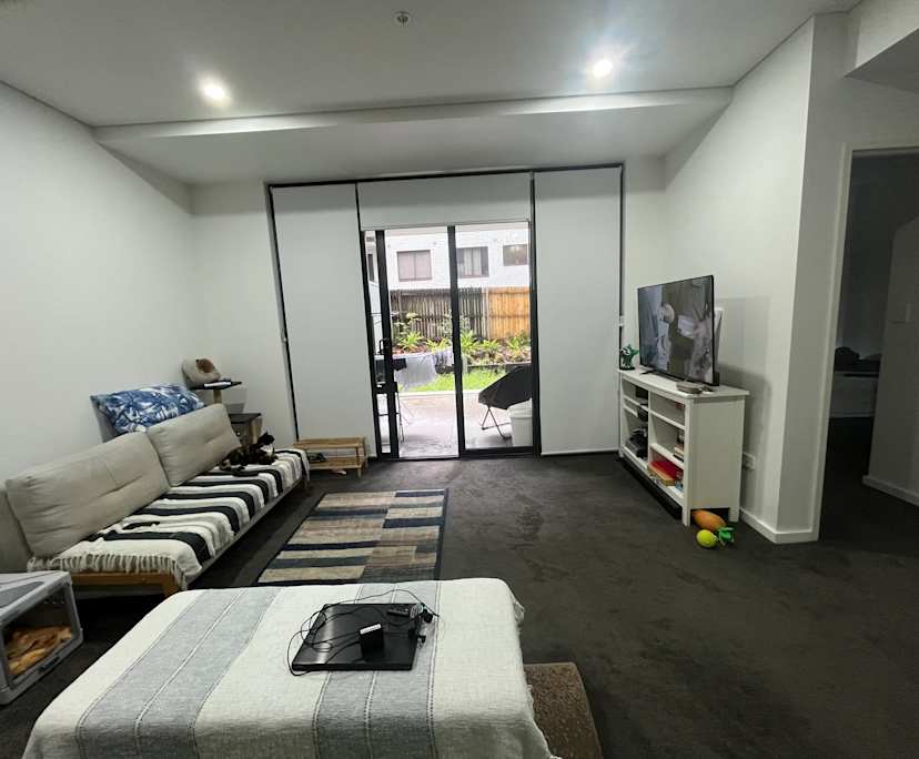 Furnished room in a flatshare