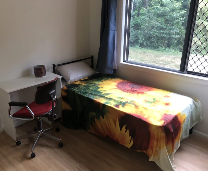 $300, Share-house, 6 bathrooms, Smithfield QLD 4878