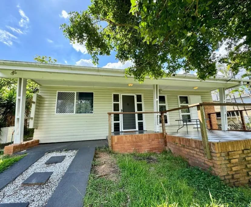 $295, Share-house, 5 bathrooms, Saint Lucia QLD 4067