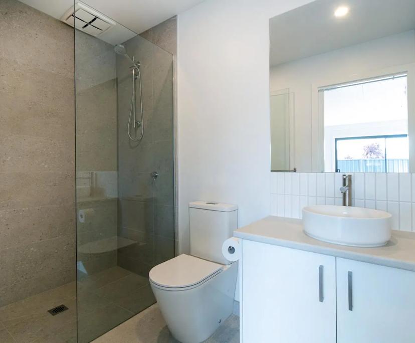 Furnished room with ensuite in a share house