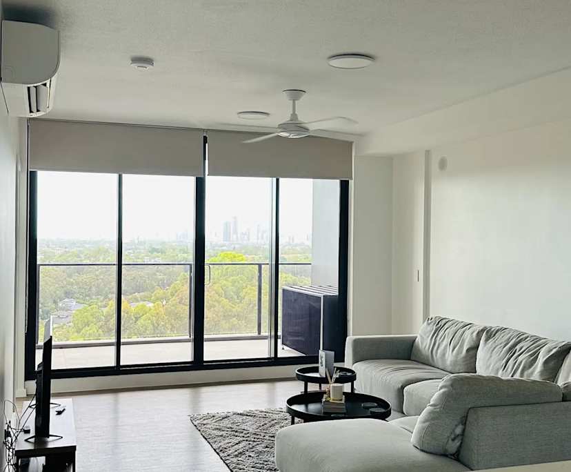 Furnished room with own bathroom