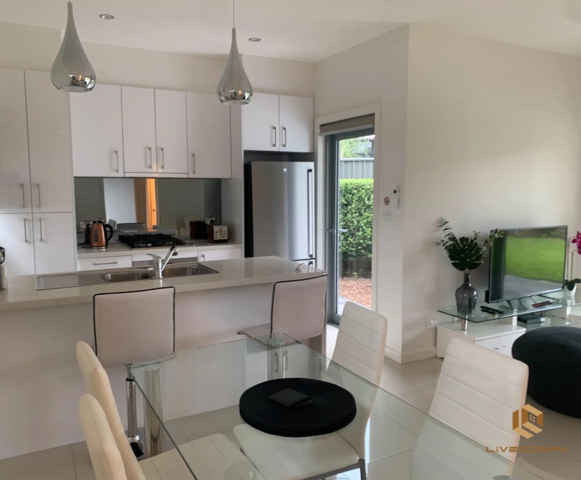 Room for Rent in Dickson, Canberra 290, Furnished...