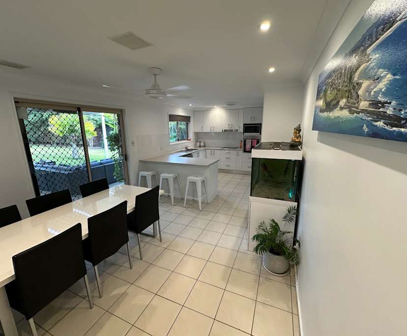$450, Share-house, 4 bathrooms, Redland Bay QLD 4165