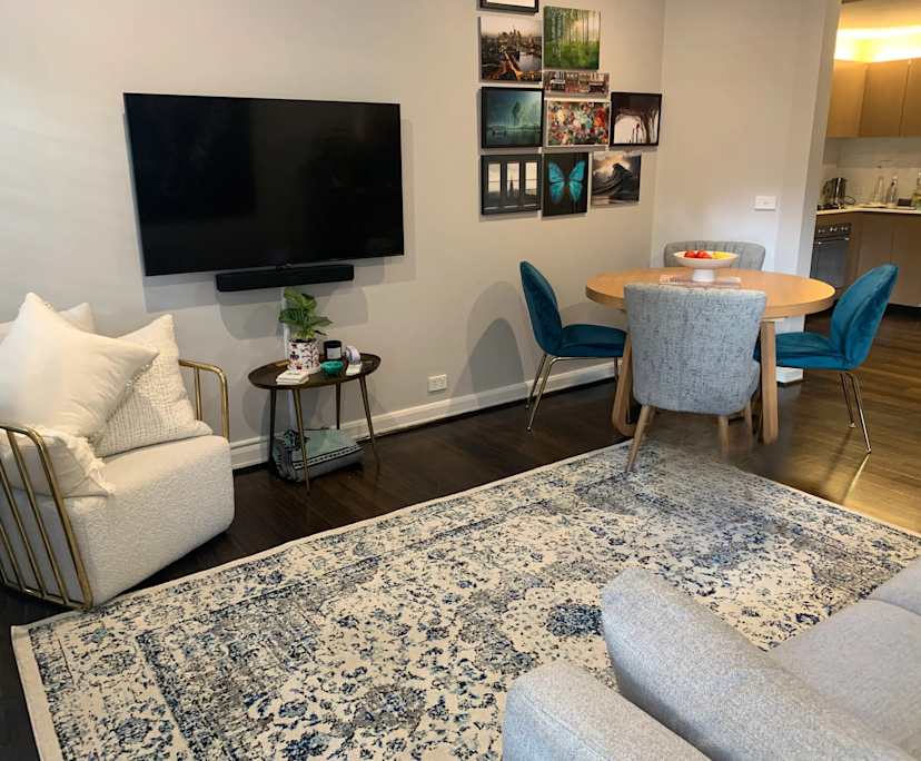 Furnished room with own bathroom