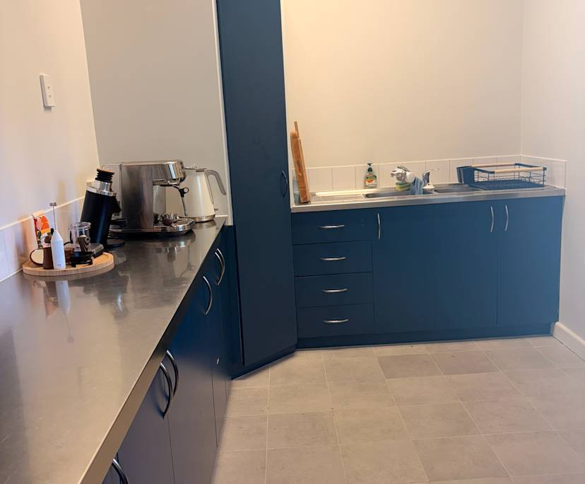 $450, Share-house, 3 bathrooms, Wembley Downs WA 6019