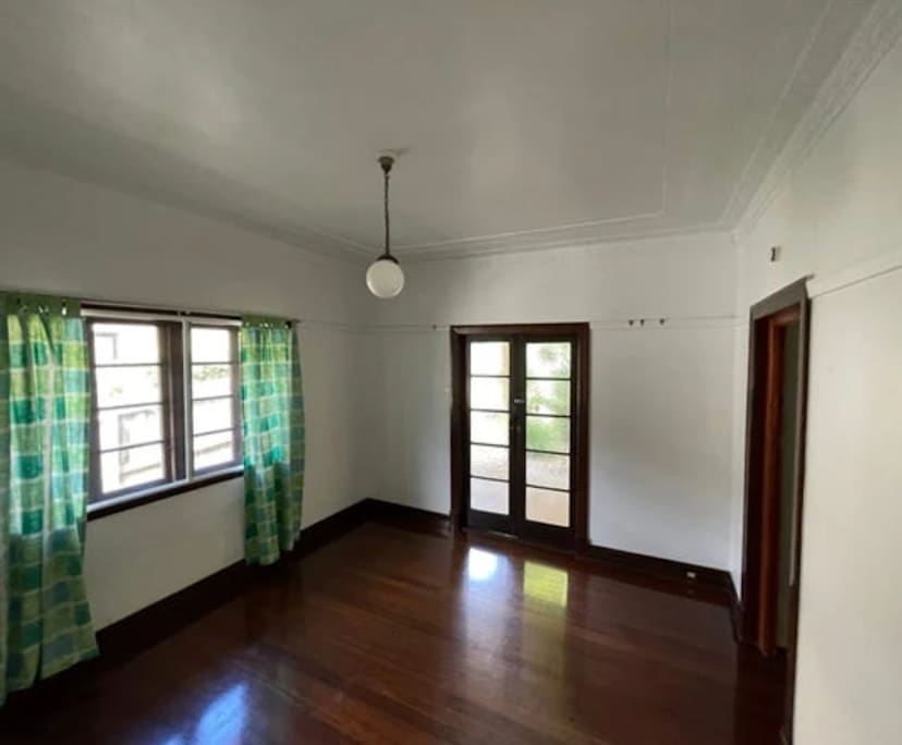 Unfurnished room in a share house