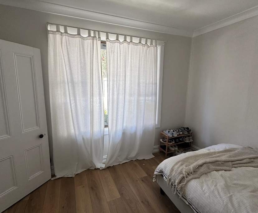 Unfurnished room in a share house