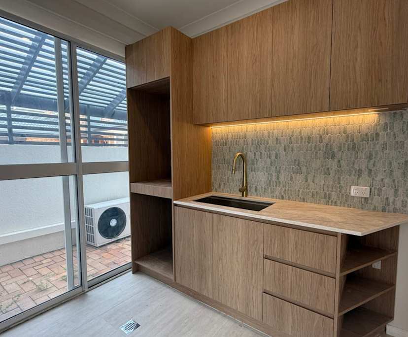 $340, Share-house, 2 rooms, Clear Island Waters QLD 4226, Clear Island Waters QLD 4226