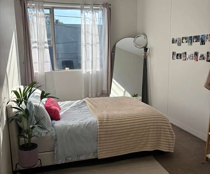 Whole property with 2 rooms for rent