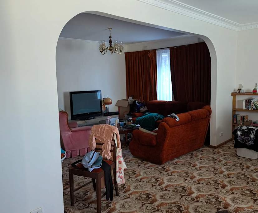 Unfurnished room in a share house