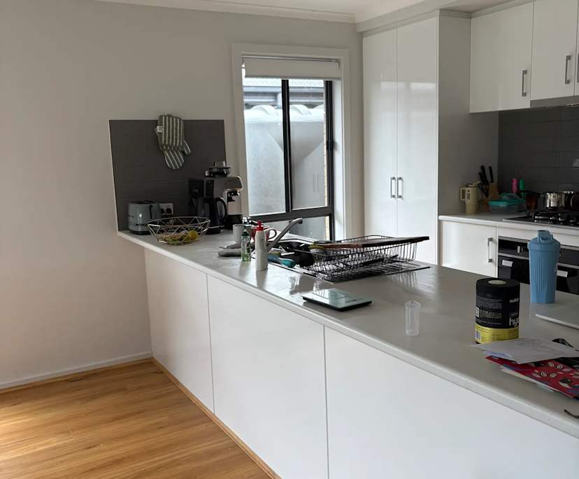 Unfurnished room in a share house