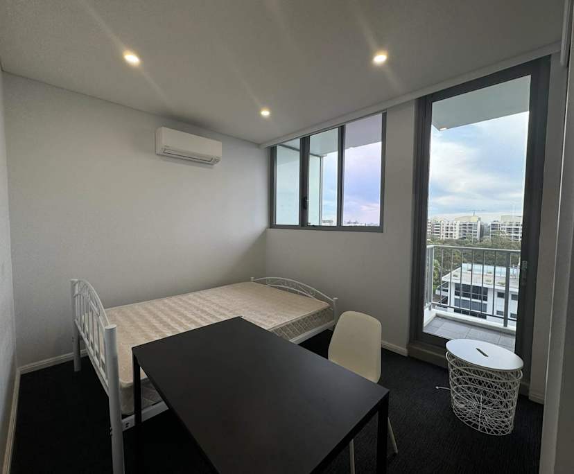 Furnished room with own bathroom