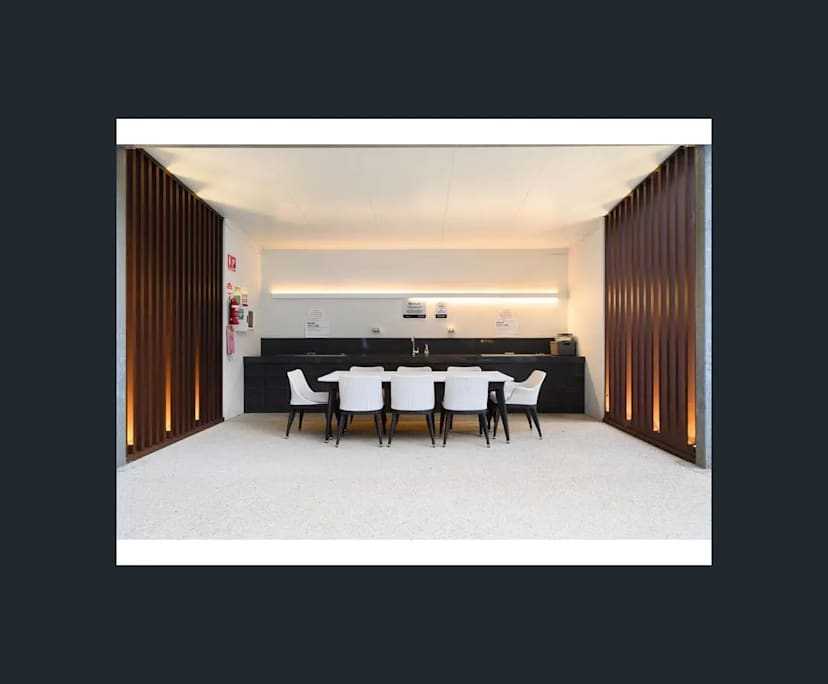 $450, Flatshare, 2 bathrooms, Hope Island QLD 4212