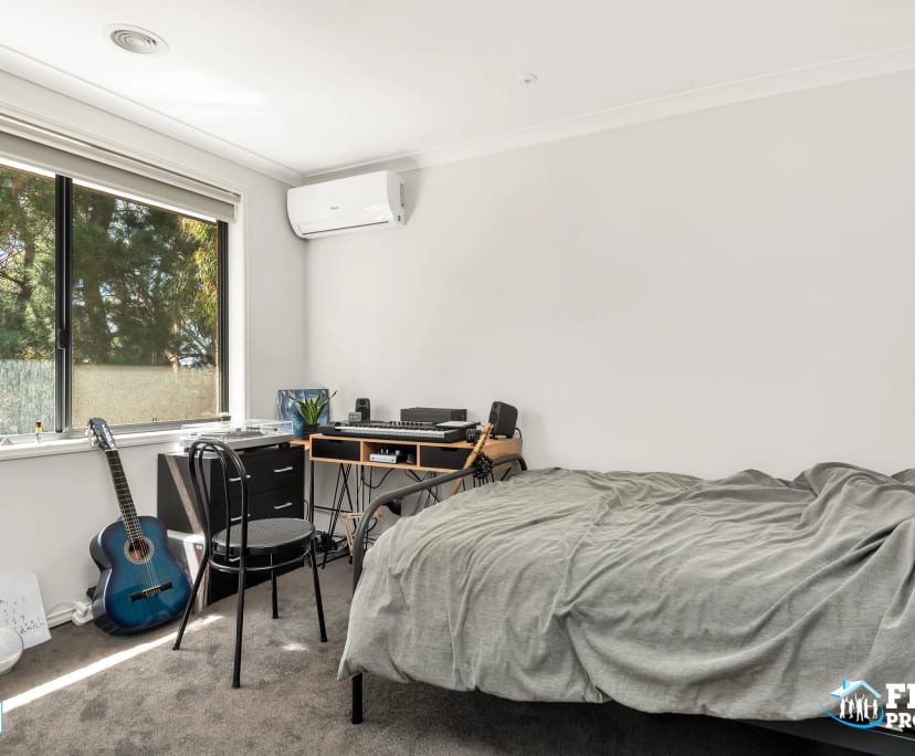 $220, Student-accommodation, 6 bathrooms, Highton VIC 3216