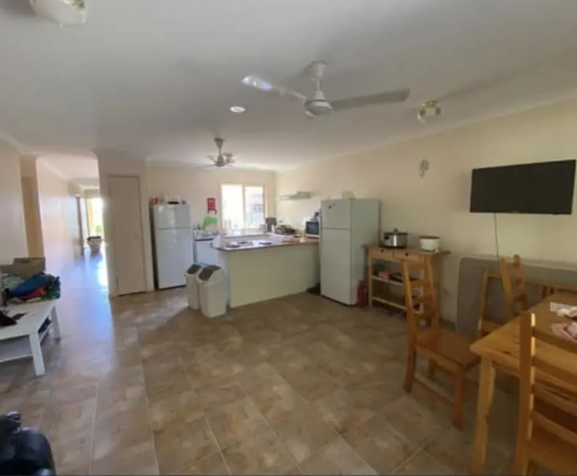 $220, Share-house, 2 rooms, Douglas QLD 4814, Douglas QLD 4814