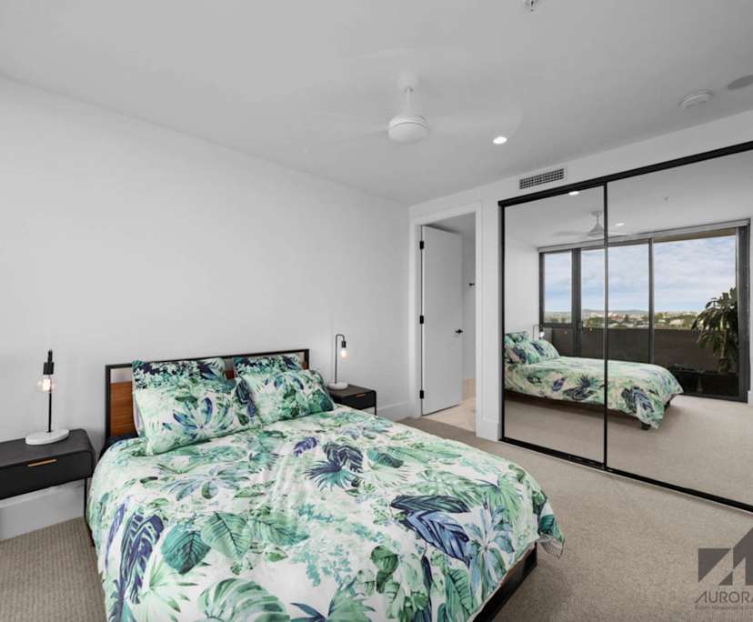 $450, Flatshare, 2 bathrooms, Newstead QLD 4006