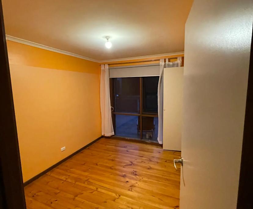 Unfurnished room in a share house