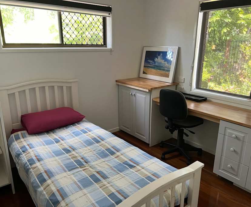 Furnished room in a share house