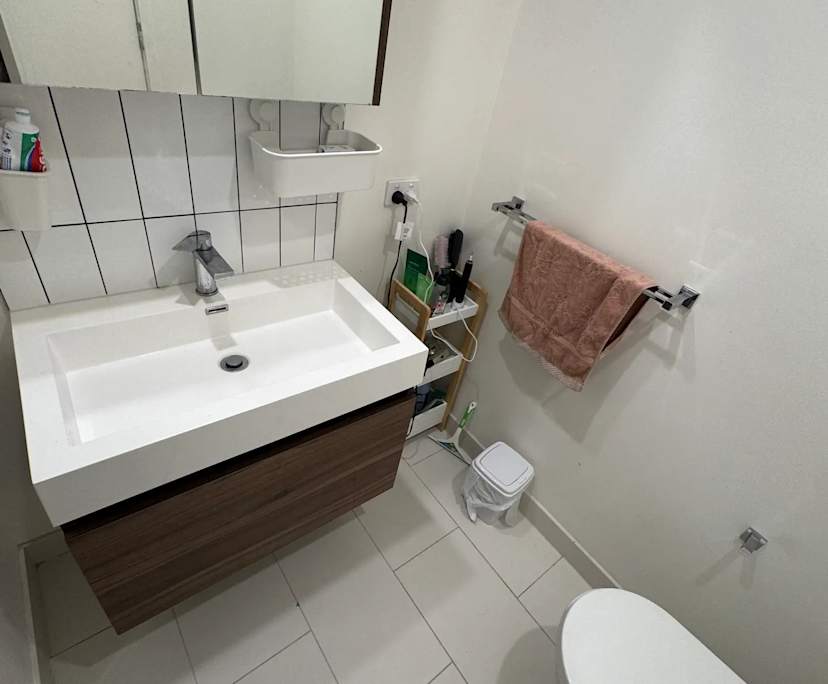 Whole property with 2 rooms for rent