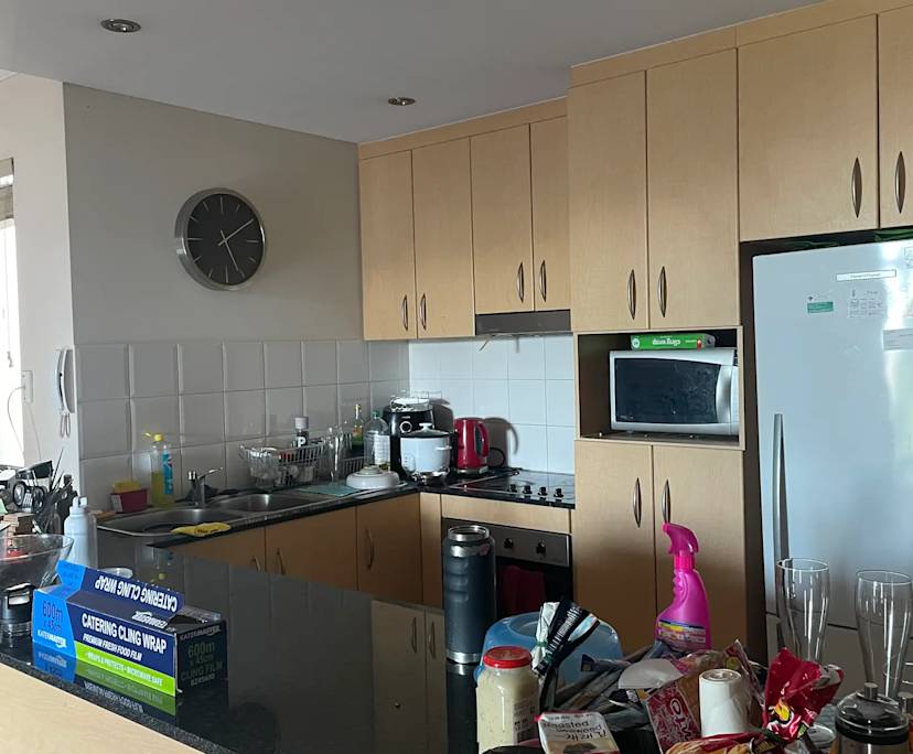 Furnished room in a share house