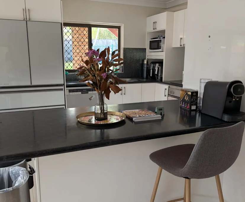 $395, Homestay, 6 bathrooms, The Gap QLD 4061