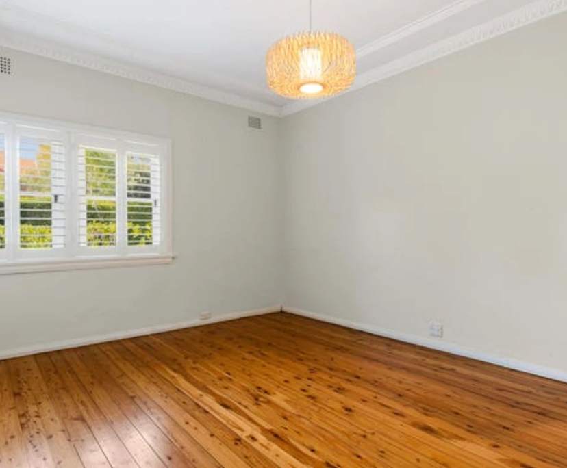 Unfurnished room in a share house