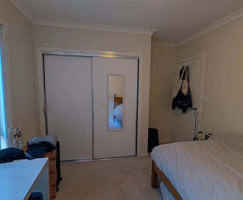 Unfurnished room in a share house