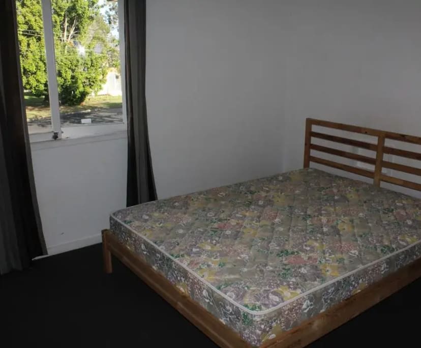 $100, Share-house, 6 bathrooms, MacGregor QLD 4109