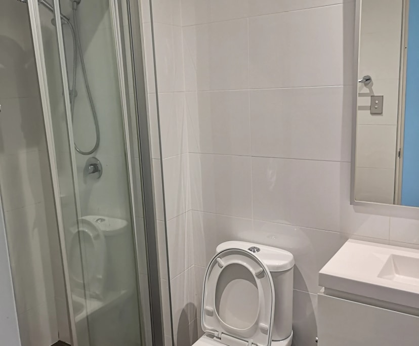 $190, Flatshare, 3 bathrooms, Homebush West NSW 2140