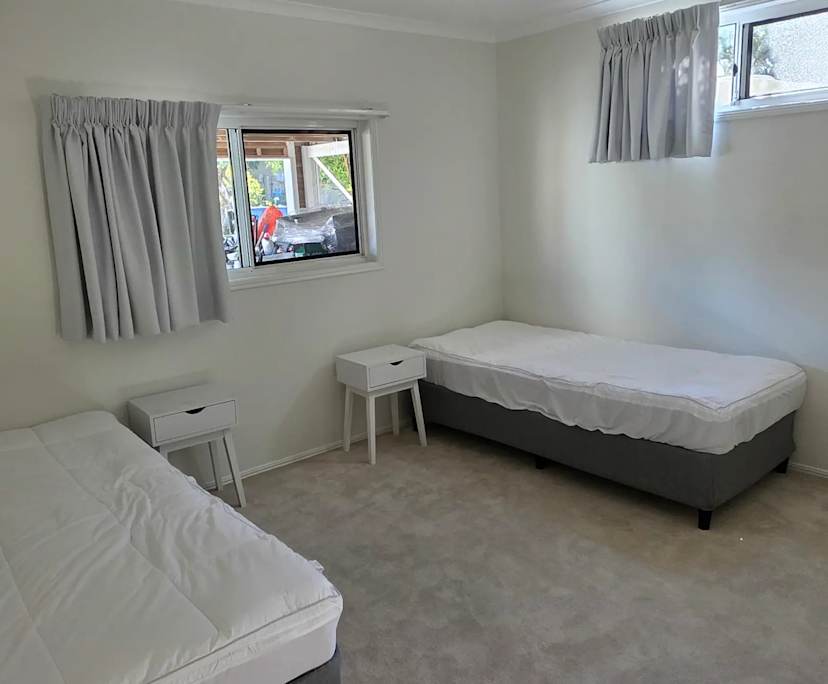 $220, Share-house, 4 bathrooms, Ashgrove QLD 4060