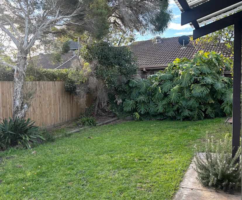 $275, Share-house, 3 bathrooms, Mornington VIC 3931