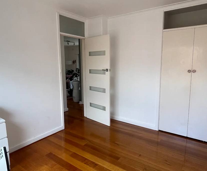 $350, Flatshare, 2 bathrooms, Aspendale VIC 3195
