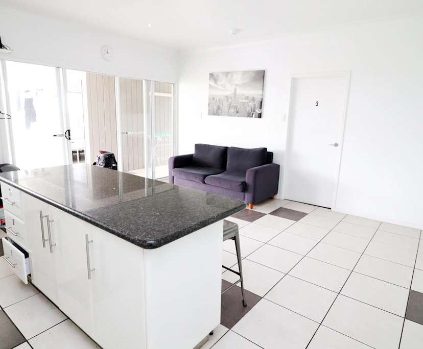 $310, Share-house, 5 bathrooms, Taringa QLD 4068